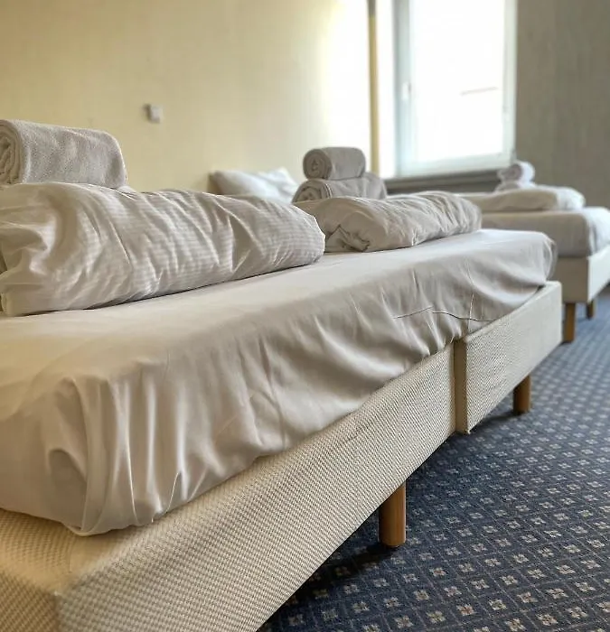 Hotel Tabor Rooms-1